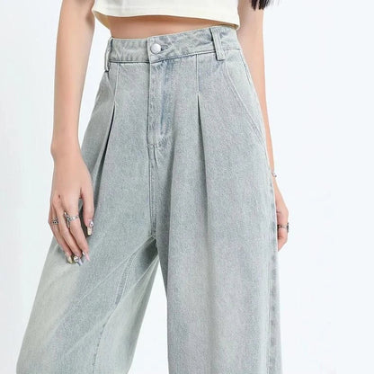 Vintage high-waist straight leg women's jeans in premium stripe fabric with decorative buttons and pockets