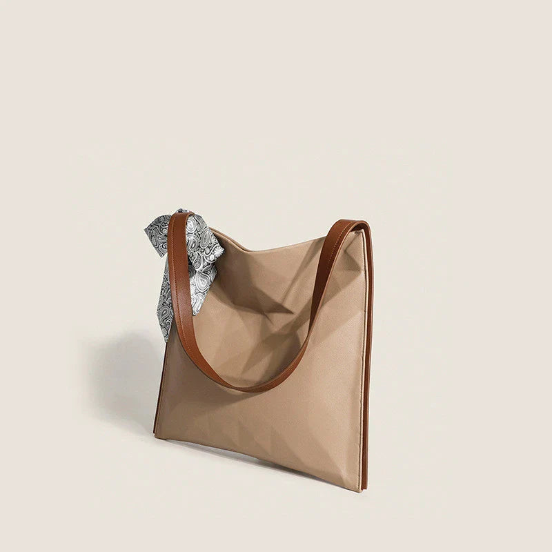 Fashionable large-capacity tote bag with geometric pattern and one-shoulder strap, made of premium PU material for versatile everyday use