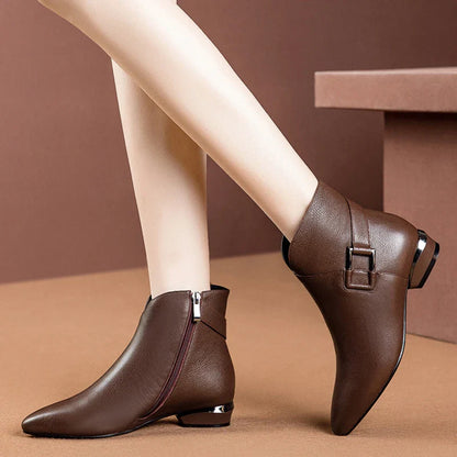 Stylish low-heel short-tube fashion boots for women in various colors and sizes