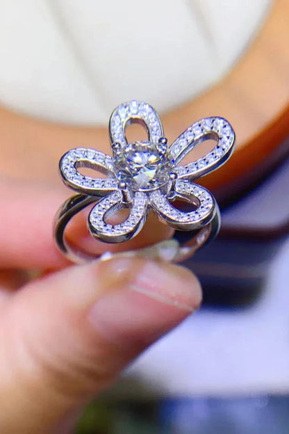 Elegant 1 carat moissanite flower-shaped open ring in platinum-plated sterling silver with sparkling zircon accents