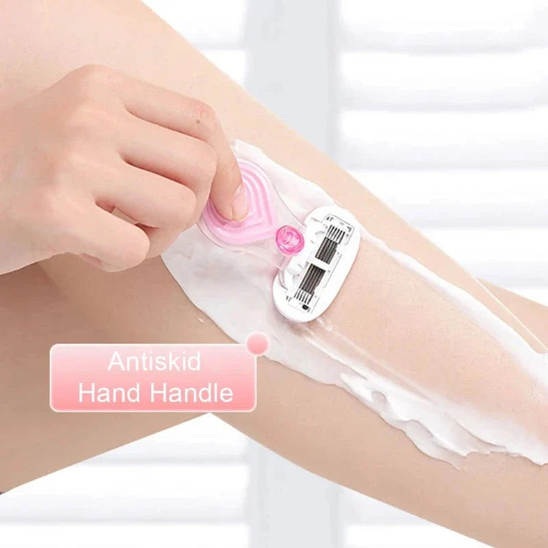 Compact women's facial hair remover razor with aloe vera strip for smooth, irritation-free shaving