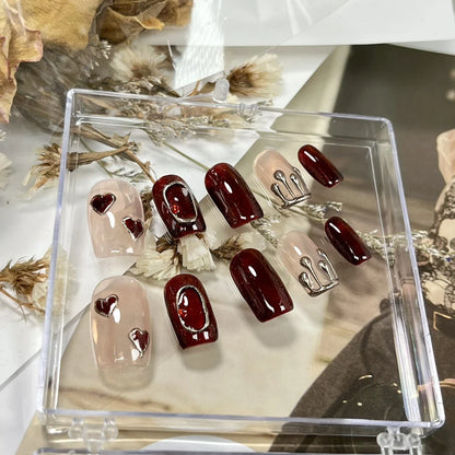 Captivating Cat's Eye Bridal Nails in a range of sizes for a personalized and elegant wedding day look