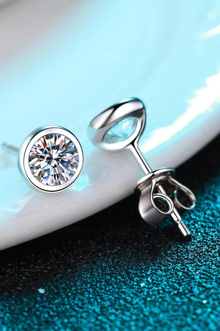 Sparkling moissanite stud earrings in 925 sterling silver with rhodium plating, totaling 1 carat of premium gemstones
