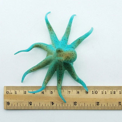 Lifelike artificial octopus decor with flexible tentacles for aquarium display