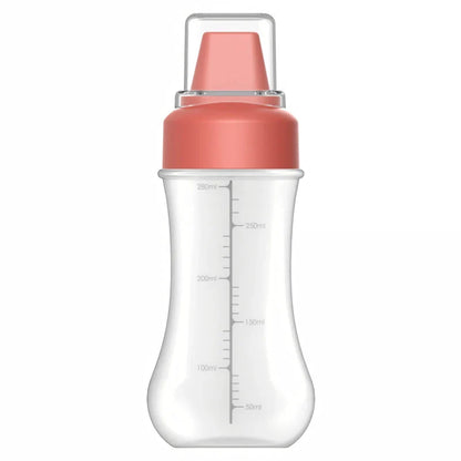 Premium 350 ml sauce squeeze bottle with 5-hole nozzle for even distribution of ketchup, mustard, oils, and other condiments