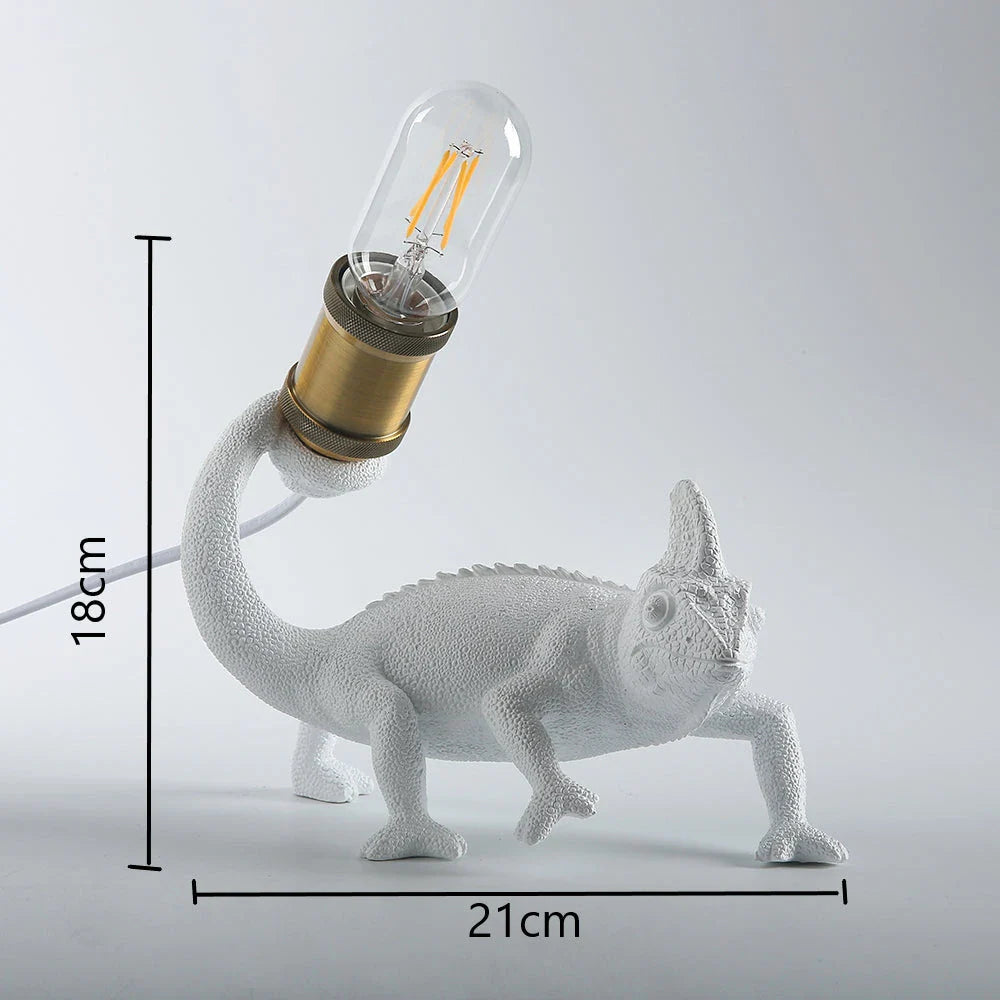 Resin Lizard Table Lamp with Chameleon-Inspired Design, Durable Construction, and Versatile Lighting for Modern Home Decor