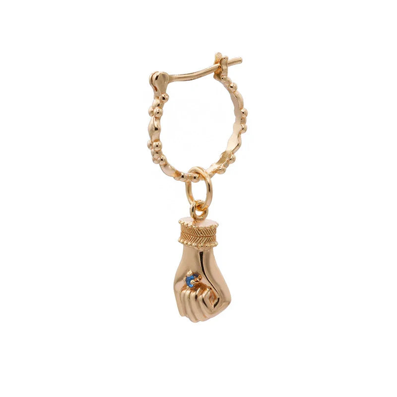 Premium gold-plated hand guard and elegant eardrop set with geometric design