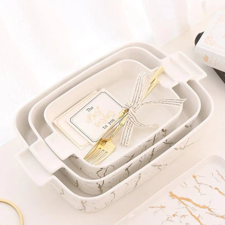 Elegant white marble-inspired ceramic plate with a sophisticated and timeless design