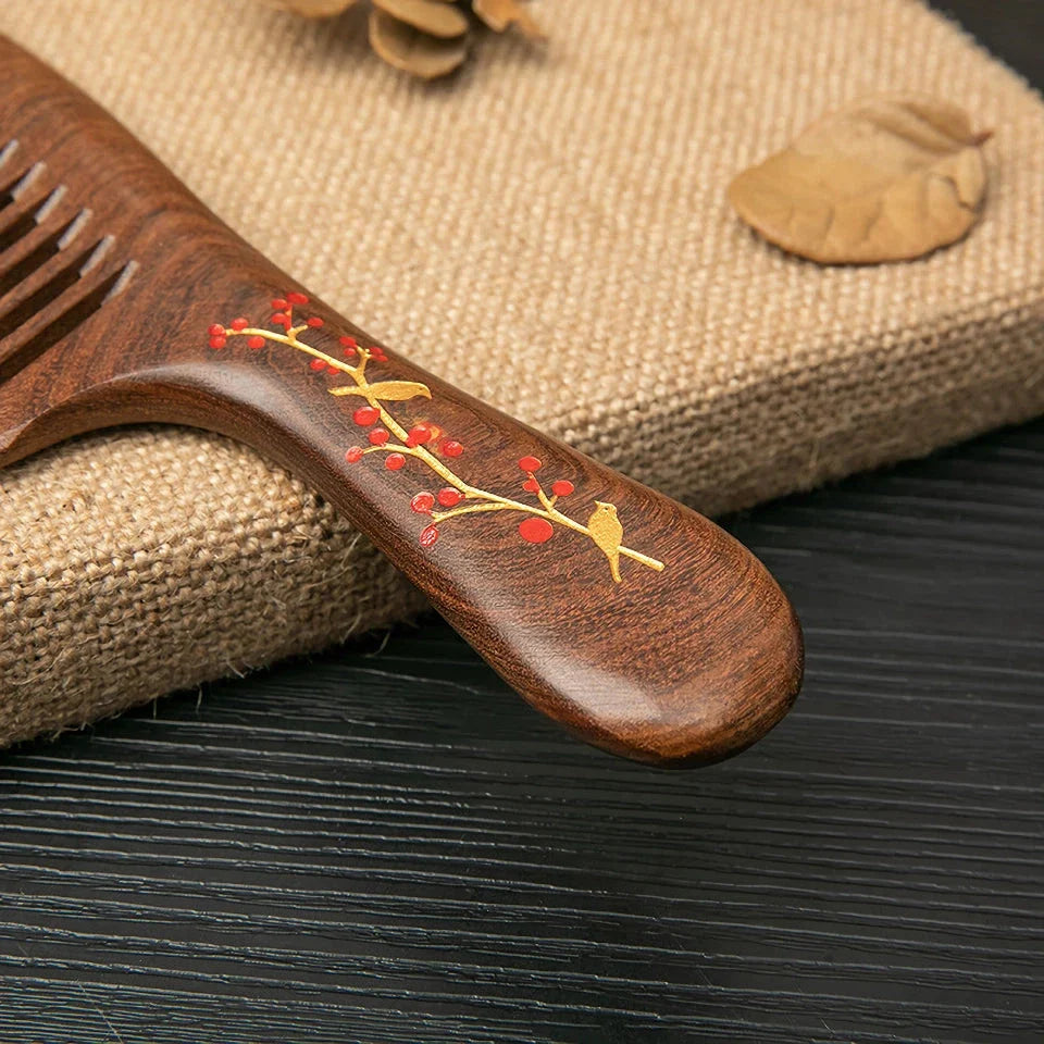 Natural Sandalwood Hair Comb with Ergonomic Design for Frizz Control and Healthy Hair