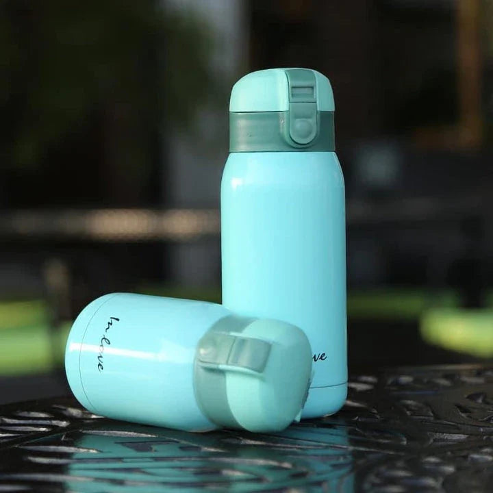 Compact and Insulated Travel Thermos in Various Colors, Perfect for Keeping Beverages Hot or Cold on the Go