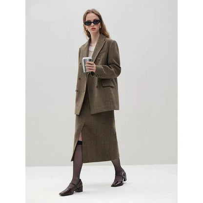 Elegant wool blazer and skirt set for professional women, featuring a chic double-breasted design and a stylish front split skirt