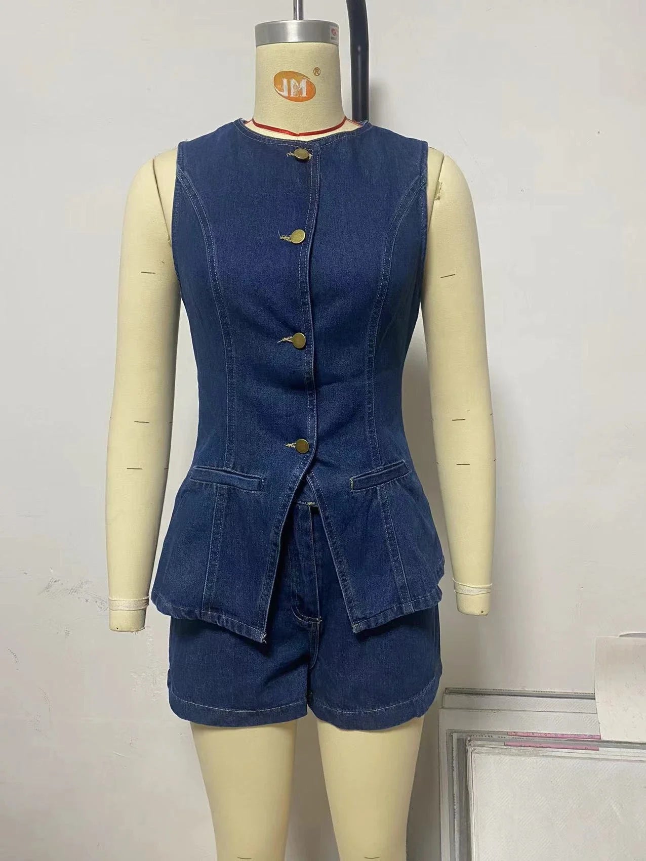 Sleeveless denim button-up top and high-waisted shorts set for women's summer fashion