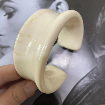 Fashionable Personality-Boosting Bracelet with Exaggerated Design and Premium Materials