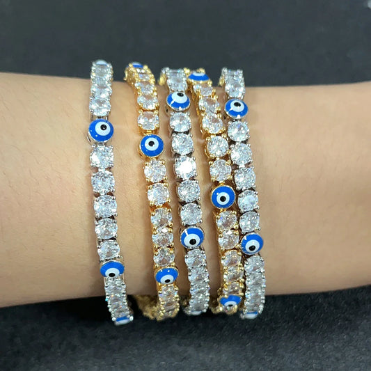 Fashionable Diamond Zircon Bracelet with Elegant Copper Construction and Sparkling Zircon Stones