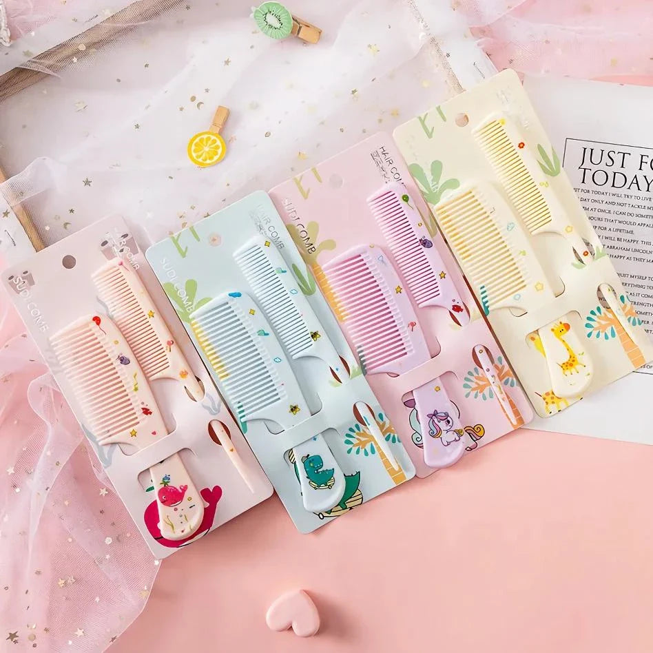 Adorable green animal-themed kids hairstyling comb set with fine-toothed and pointed tail combs