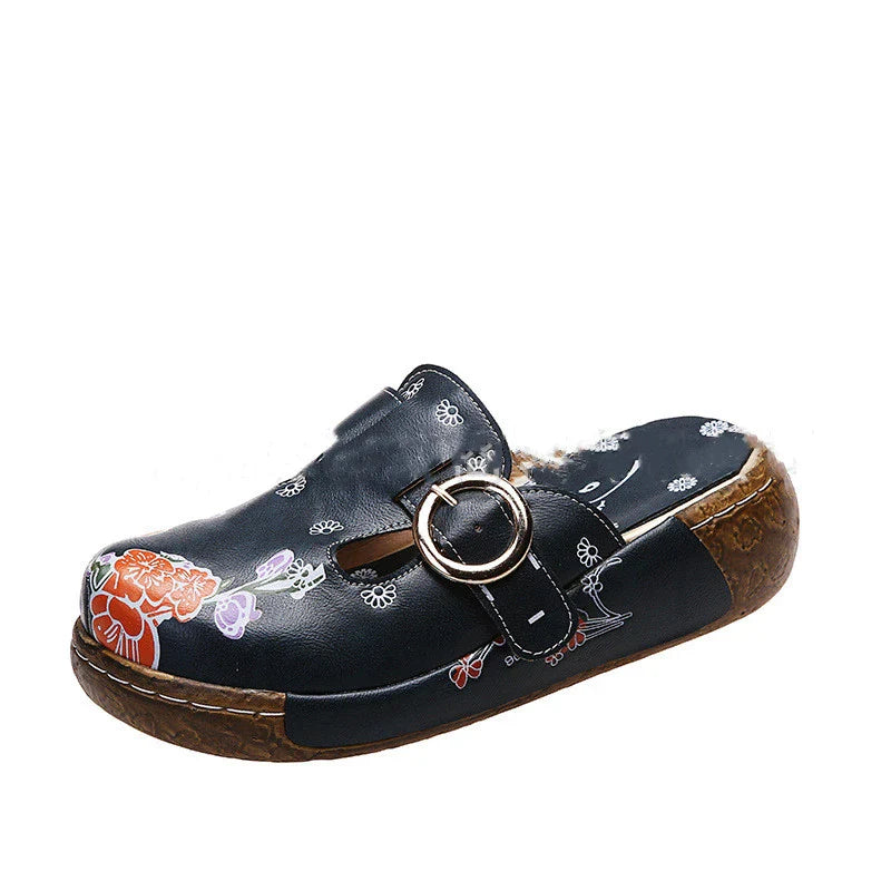 Elegant plum blossom totem design on comfortable women's sandals and slippers with flexible PU sole