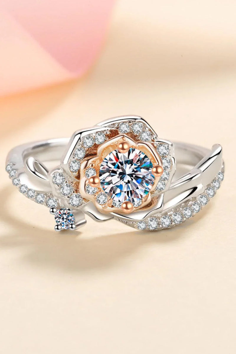 Hhomeenjoy Elegant Rose-Shaped Moissanite Sterling Silver Ring