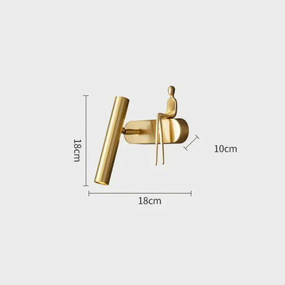 Stylish and versatile bedroom wall lamp with a sleek, postmodern design and a luxurious gold finish