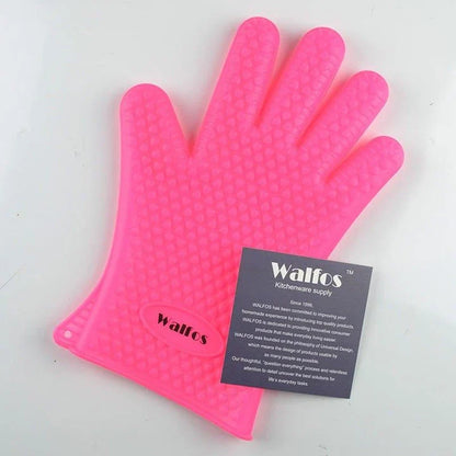 Premium heat-resistant silicone barbecue gloves in pink, designed for safe and comfortable outdoor grilling and cooking