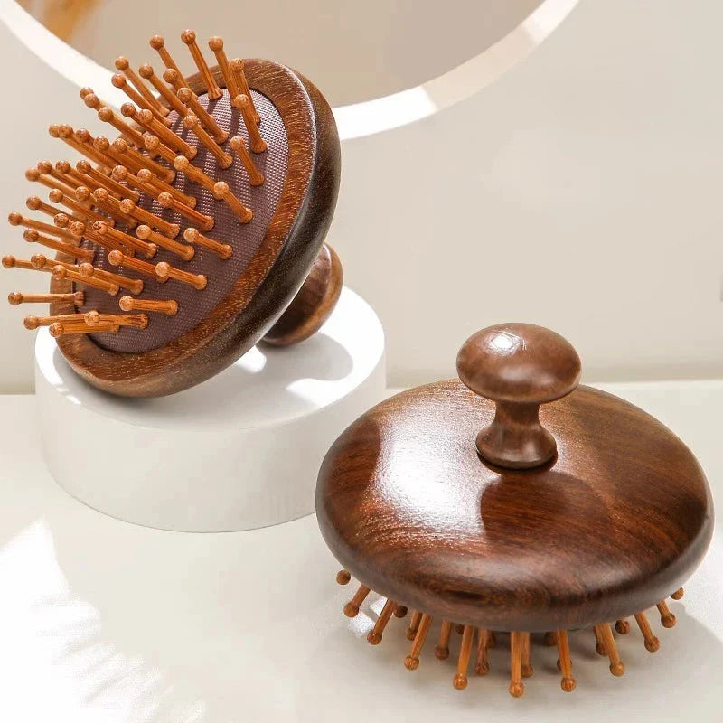 Aromatherapy Scalp Massager: Sandalwood Hair Comb with Air Cushion Technology for Gentle Scalp Stimulation and Healthy Hair Growth