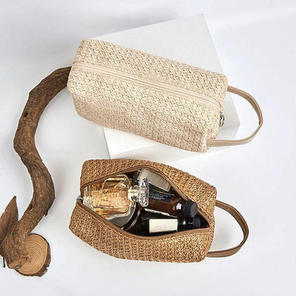 Elegant and Practical Cosmetic Bag made from high-quality straw material with a unique knitting pattern, providing ample storage and a stylish accessory for modern women.