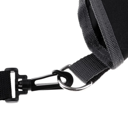 Adjustable horse feed bag made with durable 600D Oxford cloth for customized fit and reduced mess during feeding time