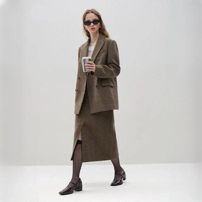 Elegant wool blazer and skirt set for professional women, featuring a chic double-breasted design and a stylish front split skirt