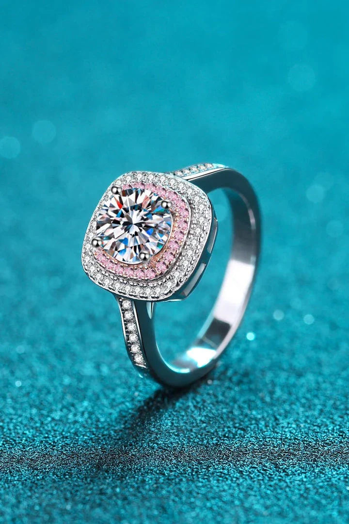 Hhomeenjoy Elegant Moissanite Ring for Everyday Glamour