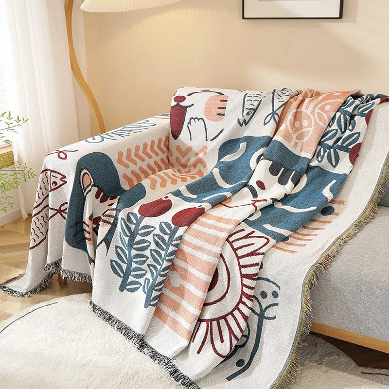 Charming cat-patterned sofa covers in a variety of sizes, adding Nordic-inspired style and comfort to living rooms.