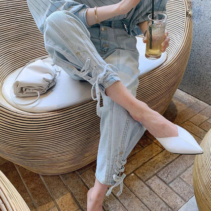 Premium copper high-waisted wide-leg jeans in a stylish and comfortable design