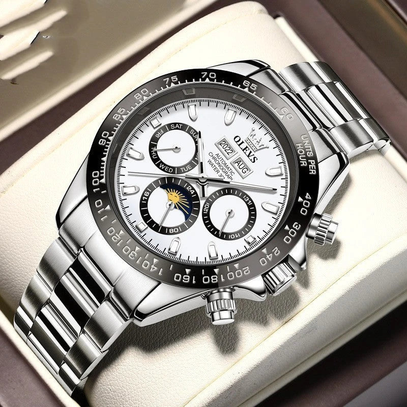 Elegant automatic men's watch with stainless steel case and adjustable bracelet, showcasing precise timekeeping and versatile design.