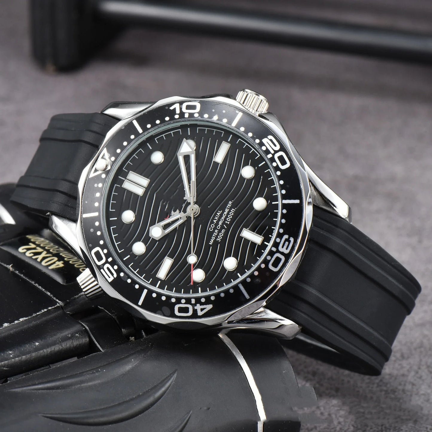 Men's American-Inspired Mechanical Transparent Watch with Stainless Steel Case and Silicone Strap