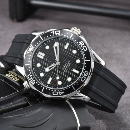 Men's American-Inspired Mechanical Transparent Watch with Stainless Steel Case and Silicone Strap