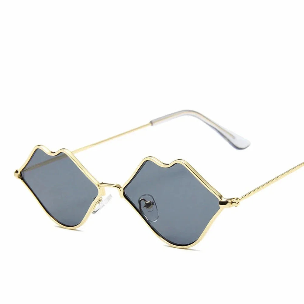 Chic Red Lips Cat Eye Sunglasses for Women with UV400 Protection and Durable Alloy Frame