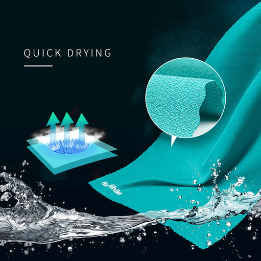 Naturehike Quick Dry Towel - Lightweight, compact, and quick-drying microfiber towel for outdoor activities like hiking, swimming, and beach trips.