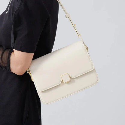 Elegant and sophisticated cow leather women's shoulder and crossbody bag with adjustable strap and spacious interior