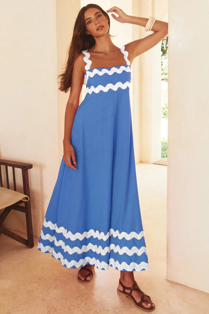 Floral Print Wavy Dress for Women - Stylish A-Line Beach Fashion with Vibrant Floral Pattern