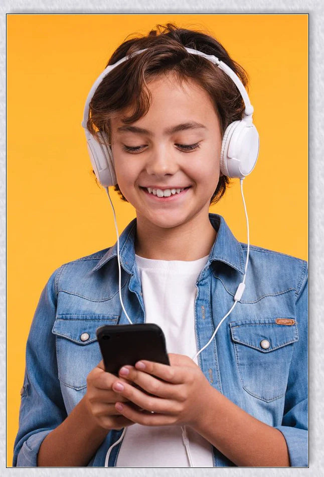 MP3 MP4 Player with Headset for Kids - Safe, Engaging Digital Entertainment Device