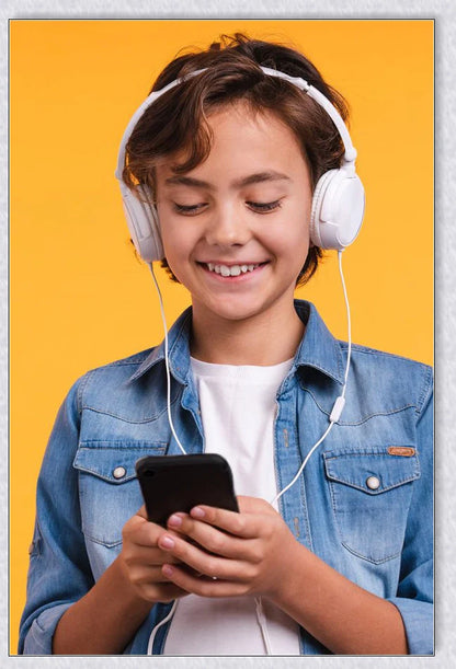 MP3 MP4 Player with Headset for Kids - Safe, Engaging Digital Entertainment Device