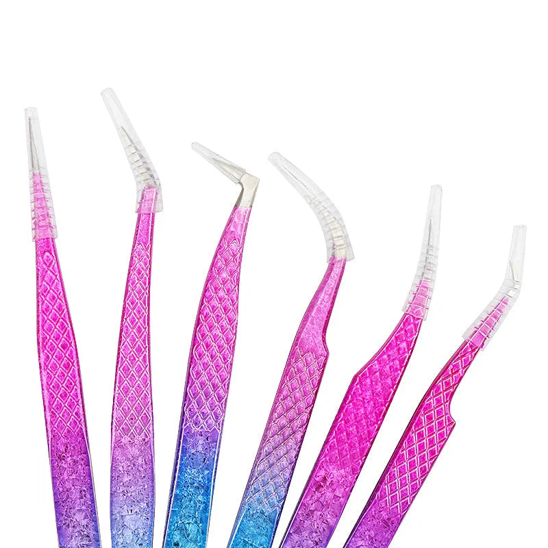 Elegant and precise eyelash tweezers with an ice flower design, perfect for salon-quality lash extensions and eyebrow grooming.