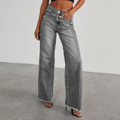 A pair of high-waisted jeans with pockets, designed for a comfortable and stylish fit.
