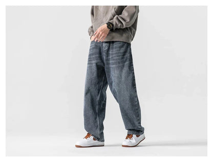 Men's premium cotton jeans with Japanese-inspired retro design in black and gray colors