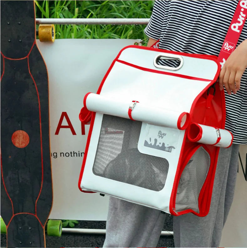 A stylish and practical one-shoulder handbag in eggshell milk color, featuring a simple and sophisticated design for the modern cat lover.