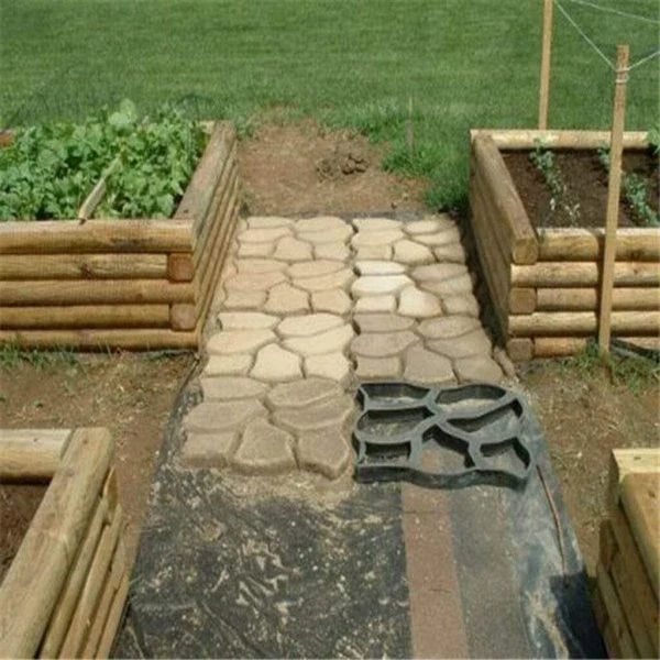 Garden Path Maker Mold - Create custom cement or red mud paths for your outdoor space with this versatile DIY tool
