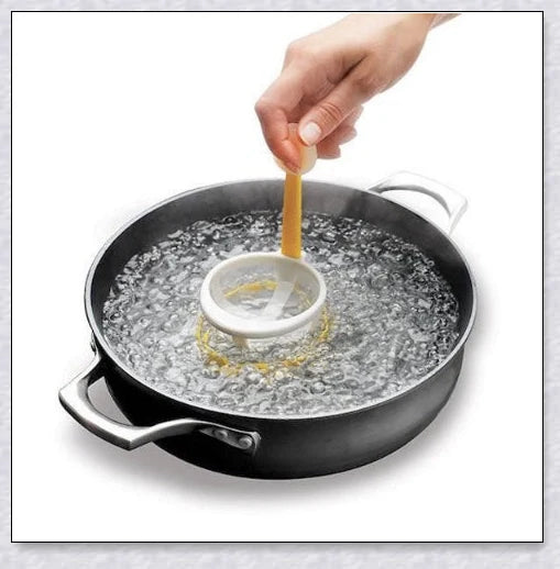 Perfect Poached Egg Maker - Compact, BPA-free Plastic Egg Cooker for Effortless Hard-Boiled Eggs