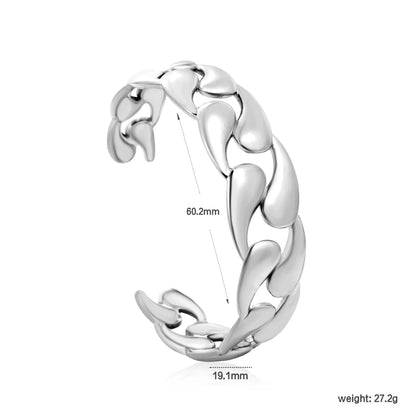 Stainless steel adjustable bracelet showing clasp mechanism and 18-22cm length range