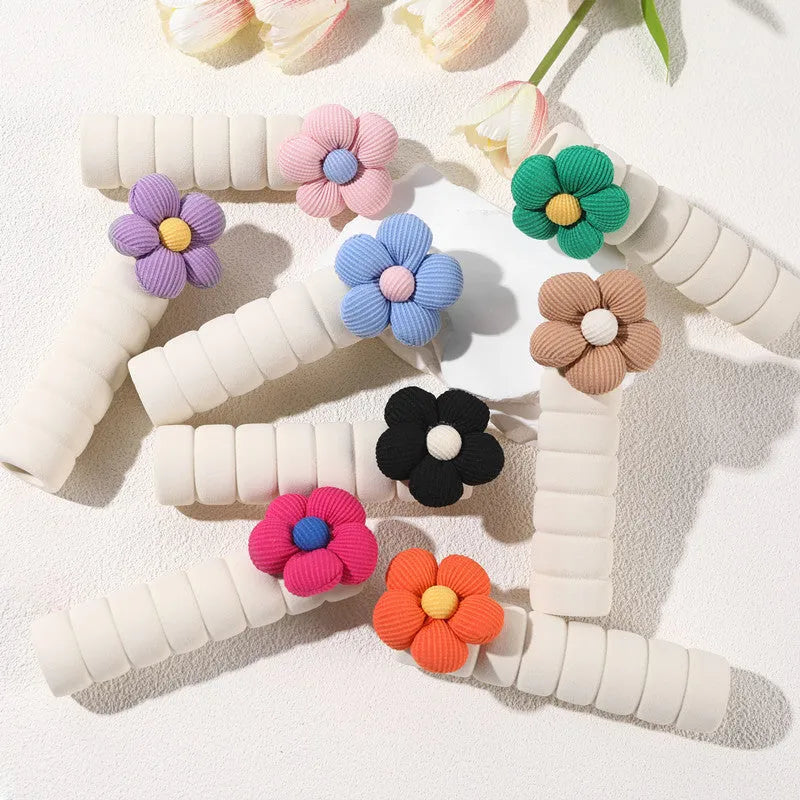 Flower door handle protective casing in beige colour with floral pattern, soft PEVA material, round shape for anti-collision