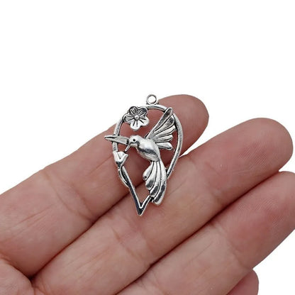 Alloy magpie pendant with electroplated P234 colour for DIY bracelet and necklace projects