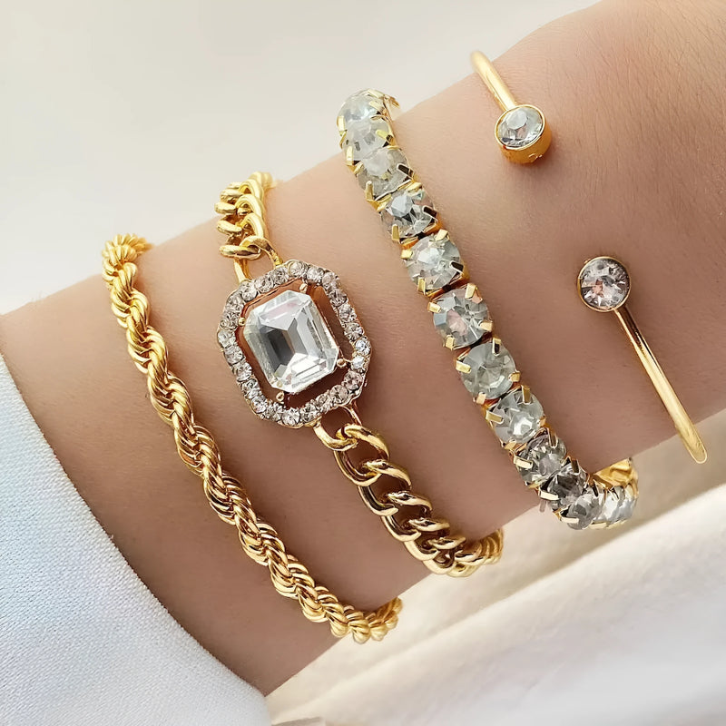 Artistic Retro Versatile Metal Chain Square Diamond 4-piece Set: Women's alloy jewellery with geometric shapes and retro styling in gold or silver finishes