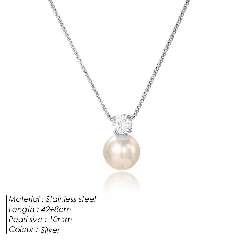 Women's stainless steel necklace with imitation pearl and zircon pendant on box chain